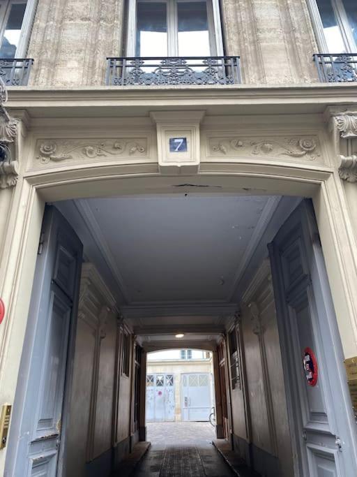 Cocon Des Champs-Elysees Paris Exterior photo